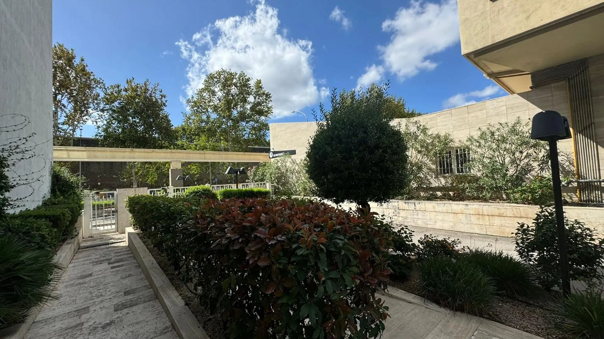 Warm Studio Near Porta Maggiore Rome Apartment